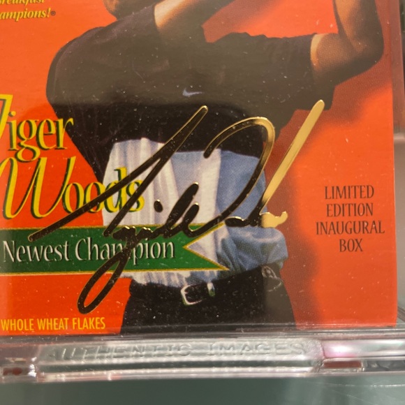 Wheaties TIGER WOODS Cereal Box And Mini Box Limited Edition 24K Gold Signature - Picture 3 of 16